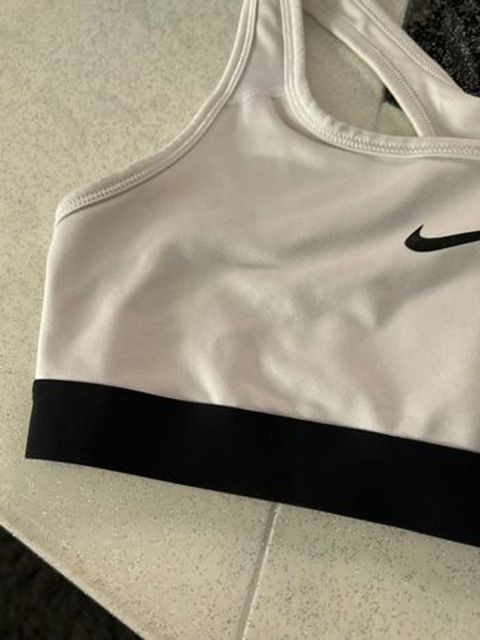 Brassière Nike - photo numéro 4