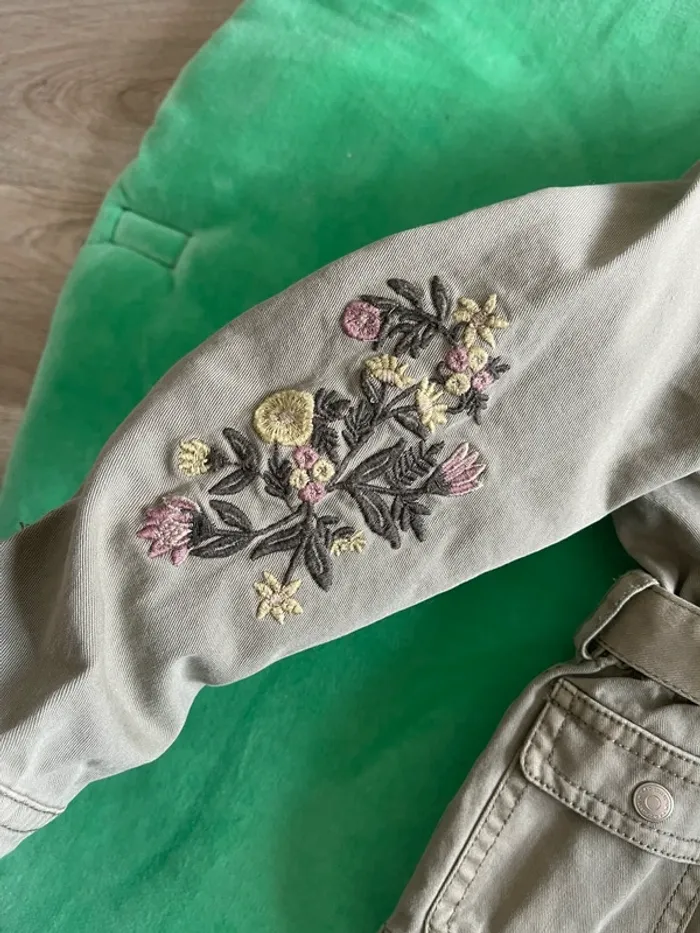 Veste tape à l’œil fille - 2 ans - photo numéro 3