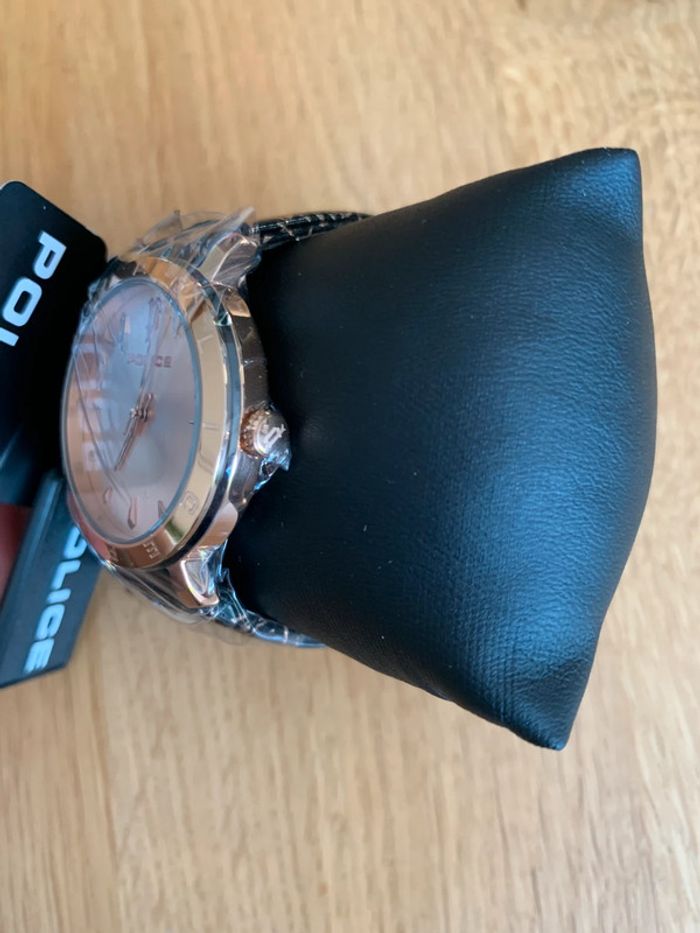 Montre Police neuve - photo numéro 7
