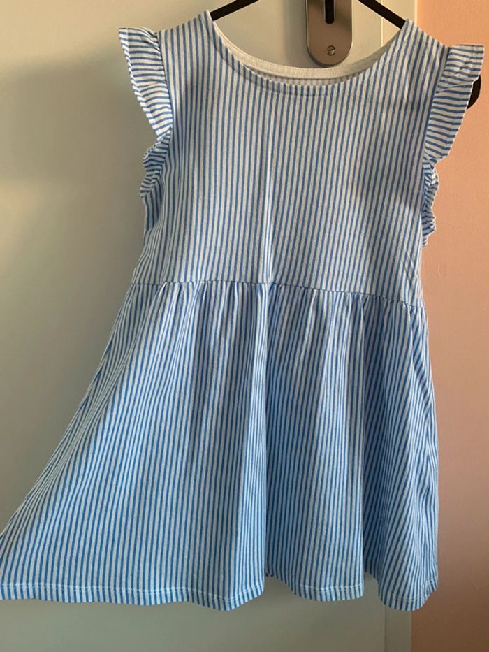 Robe 4 ans