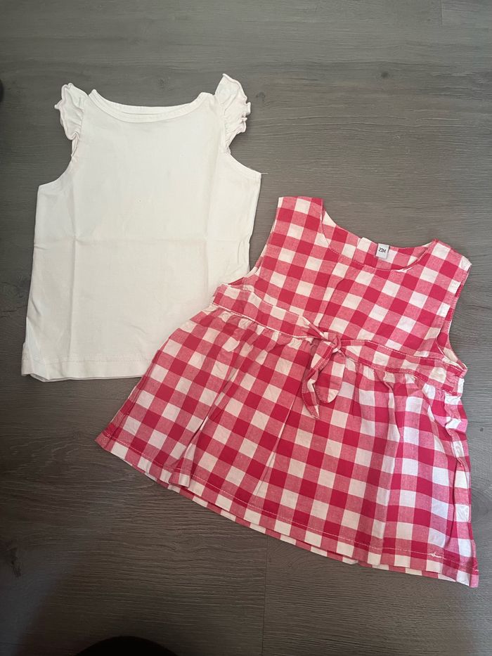 Lot 2 t-shirt sans manches fille