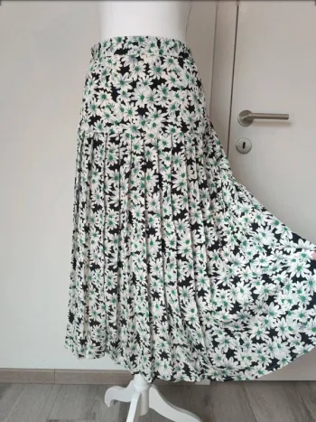 🌼 Jupe plissée fleurie vintage retro – Taille 42