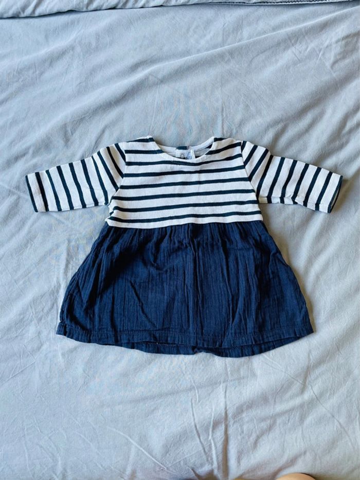 Robe 6 mois