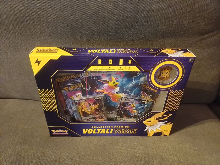 Coffret Premium VMAX - EB 08 - Voltali - photo numéro 2
