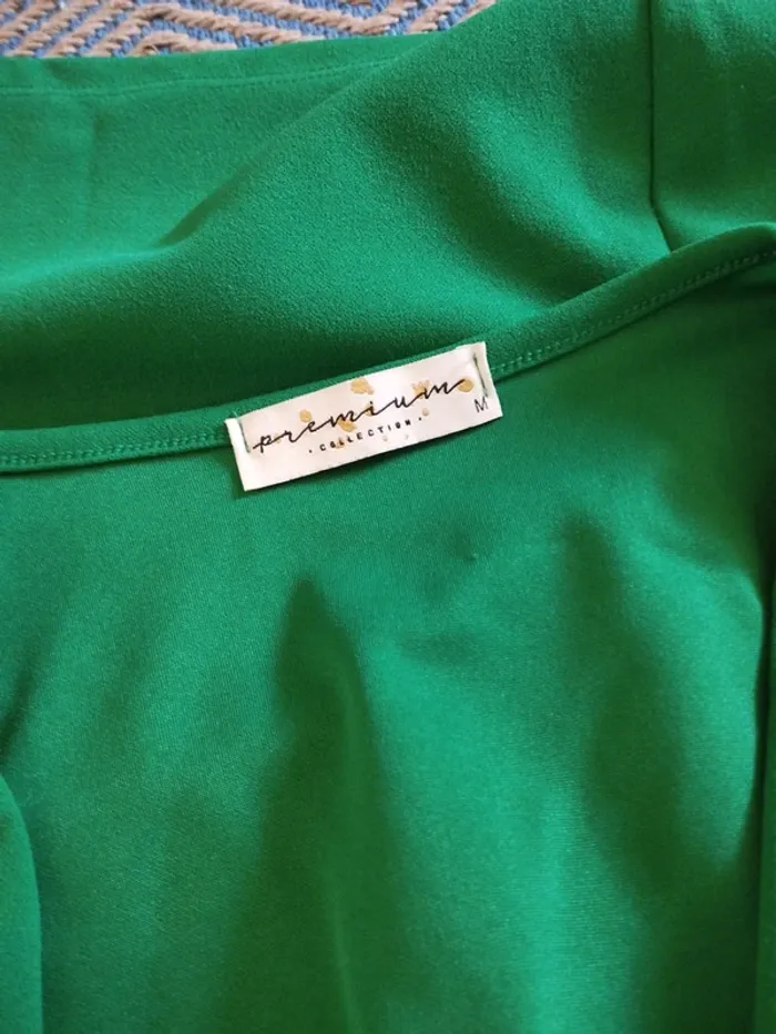 Robe dos nu - photo numéro 5