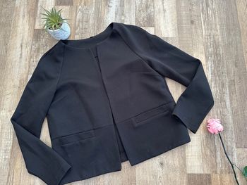 - Veste  - Taille 38 / M - Très bon état
