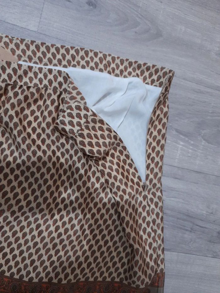 Jupe en soie neuve - photo numéro 5