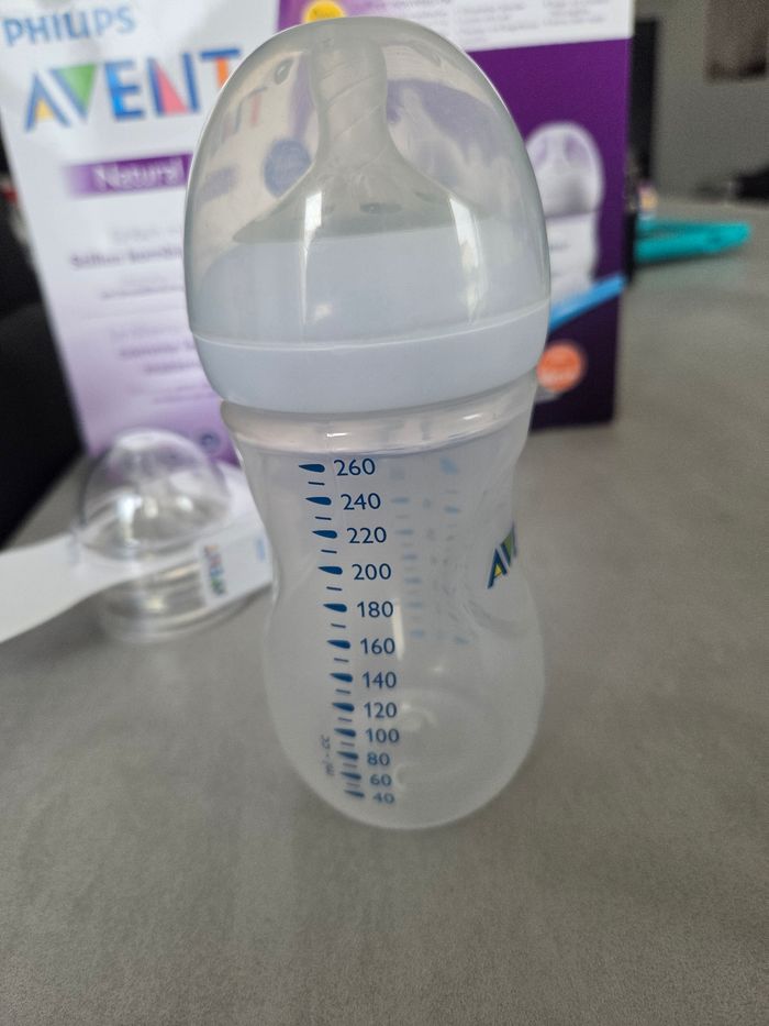 Lot 2 biberons avent