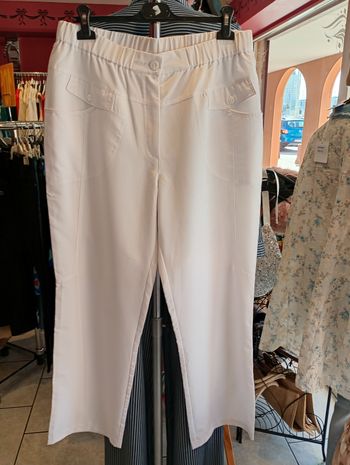 Pantalon élastique taille 48