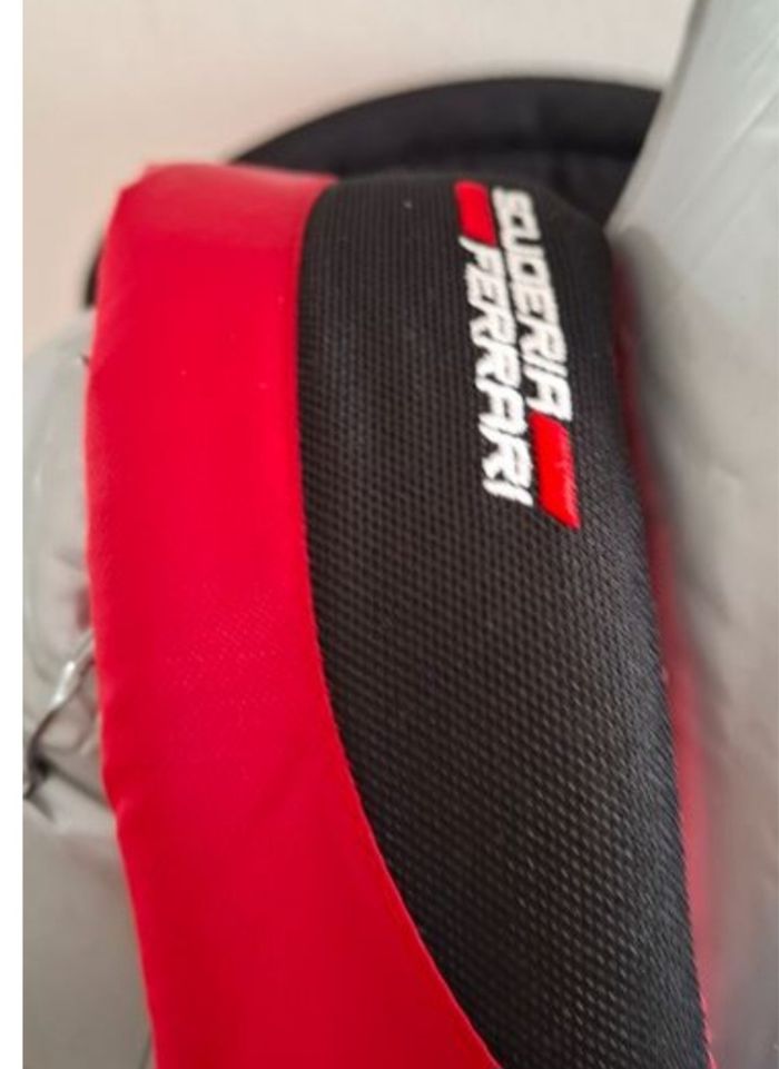 Porte bébé FERRARI - photo numéro 8