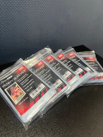 Lot de 6x100 sleeves Ultra Pro