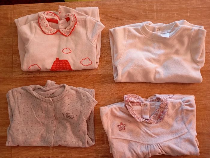 Lot pyjamas hiver 6 mois