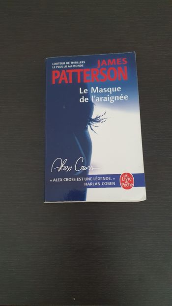 Le masque de l'araignée