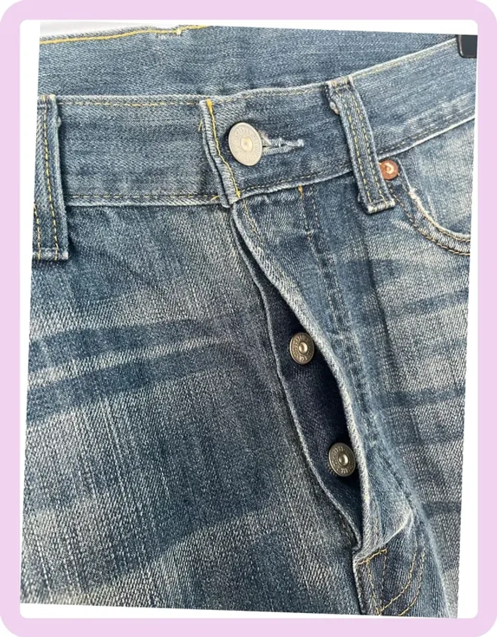 Jupe Courte en Jean – Levi's – Taille M 👖 - photo numéro 3
