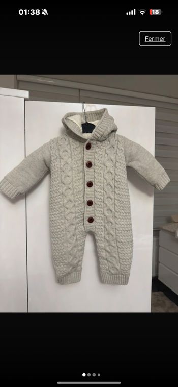 Babyjas 3-6m zoals nieuw