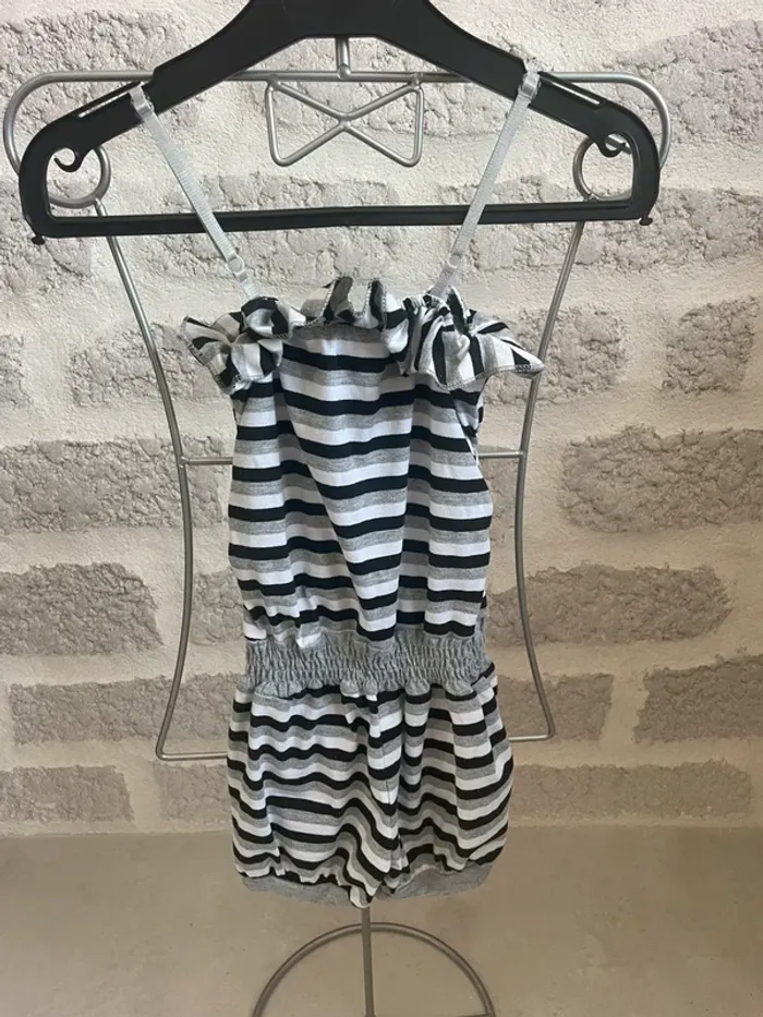 Combishort fille été 4 ans - photo numéro 2
