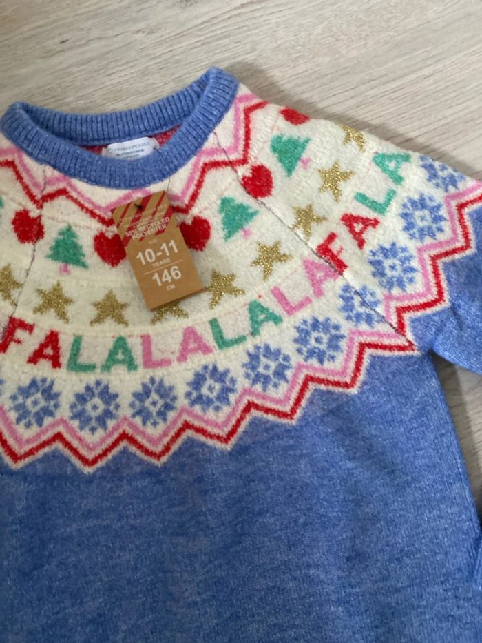 Superbe pull Primark taille 10 11 ans Neuf - photo numéro 2