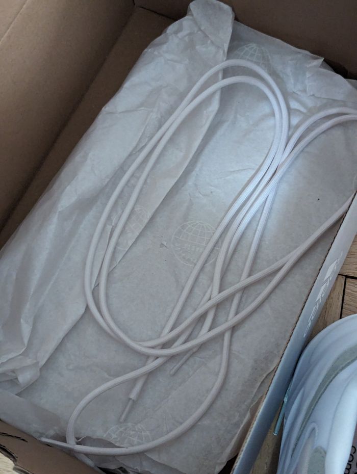 Baskets adidas neuves - photo numéro 6