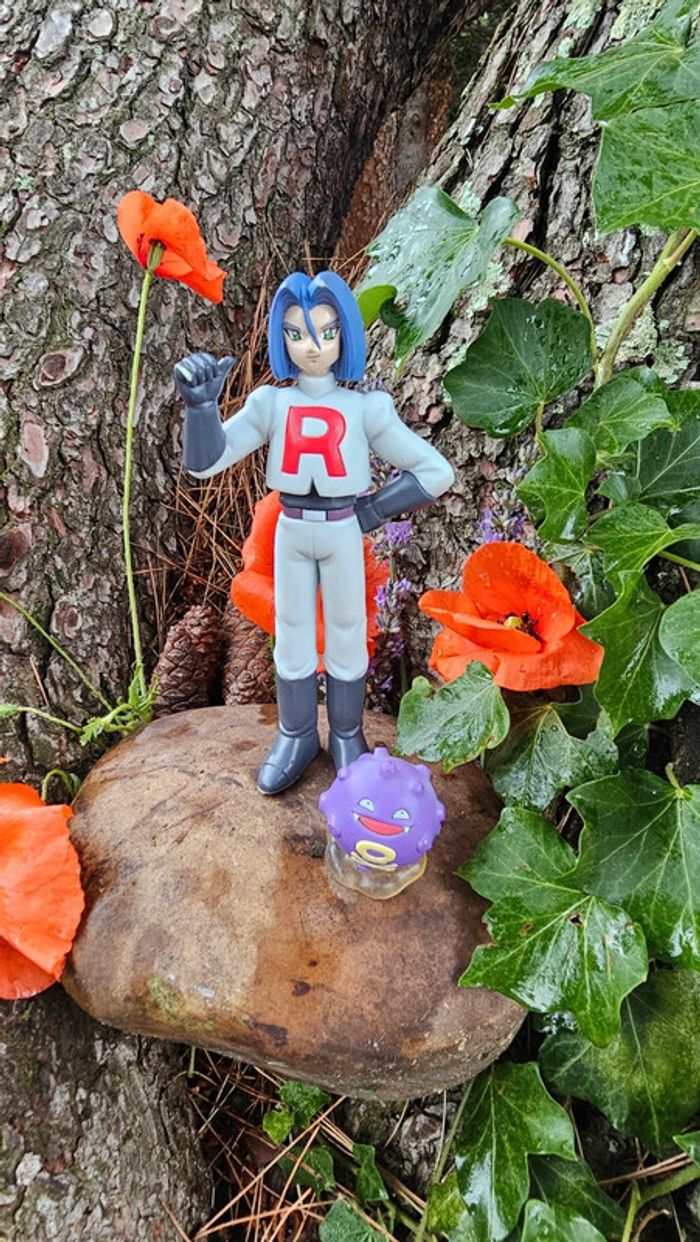 Super figurine Pokemon Nintendo tomy C.G.T.S.J James et son smogo - photo numéro 4