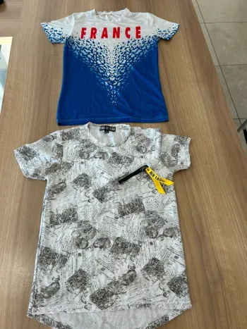 Lot de 2 tee shirt 14 ans