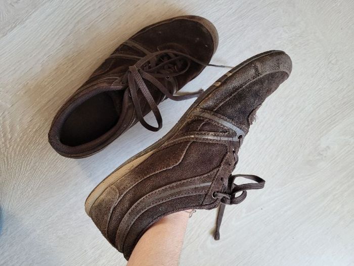 Chaussures de sport marron pointure 39