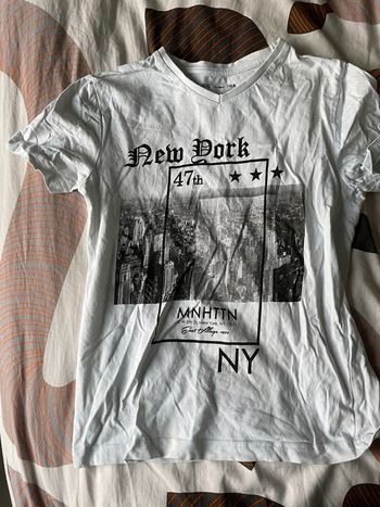 Tee shirt