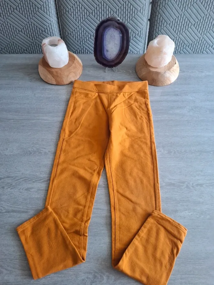 Pantalon jegging kiabi Taille 10 ans