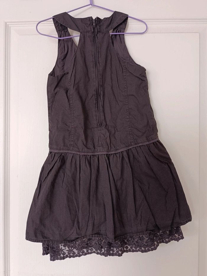 Robe 5 ans état impeccable - photo numéro 4