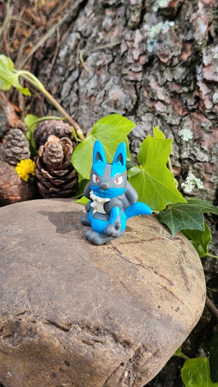 Super figurine Pokemon Nintendo finger puppet lucario - photo numéro 3