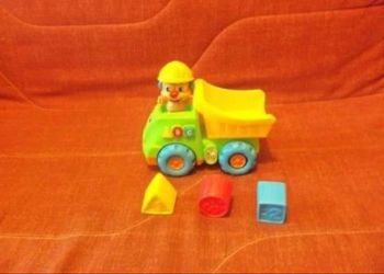 Camion musical 1er âge -9 mois