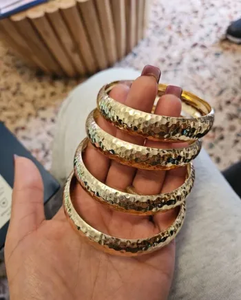 Bracelets jonc métalliques