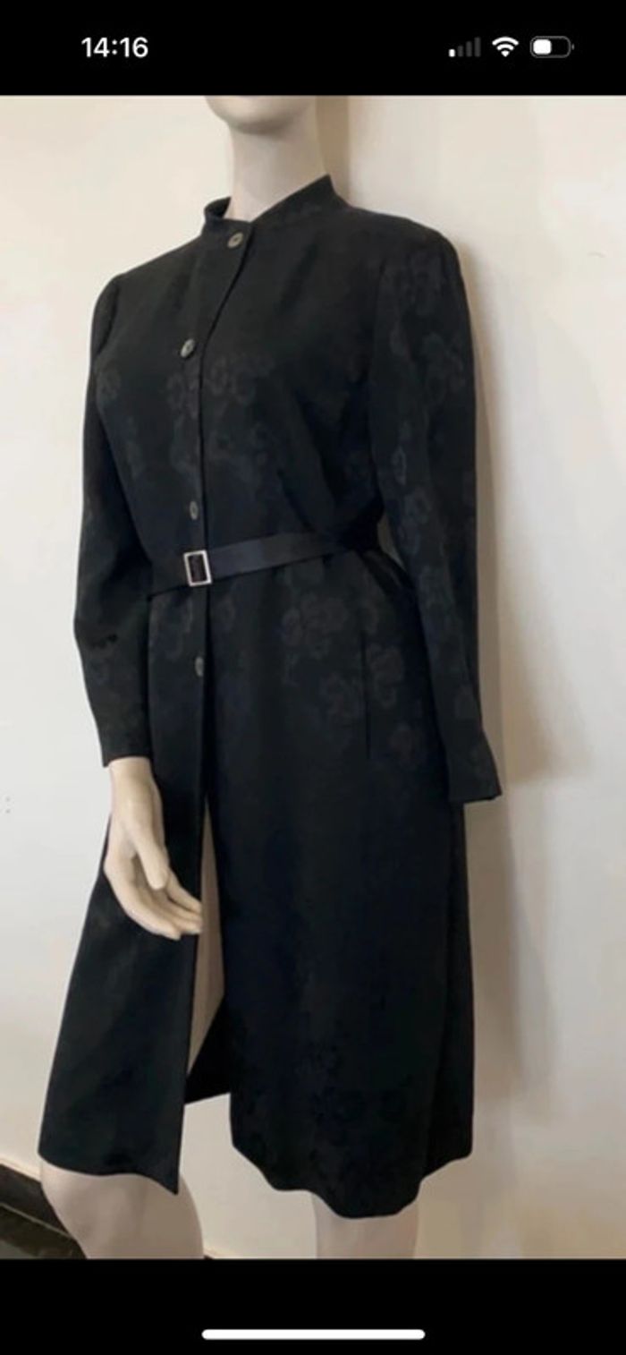 Magnifique longue robe veste neuve noire motif fleurs Épisode taille 42 - photo numéro 2