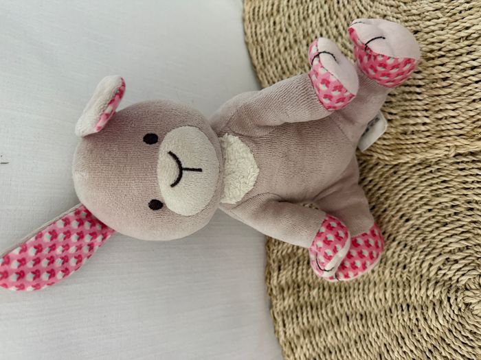 Lapin NATURE & DECOUVERTE doudou peluche câlin - photo numéro 2