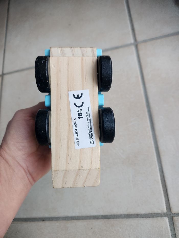 Camion en bois Fizzy - photo numéro 5