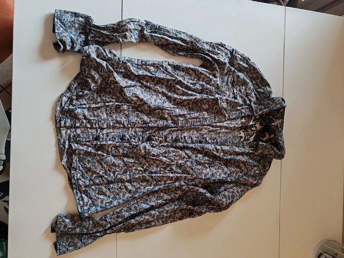 Chemise