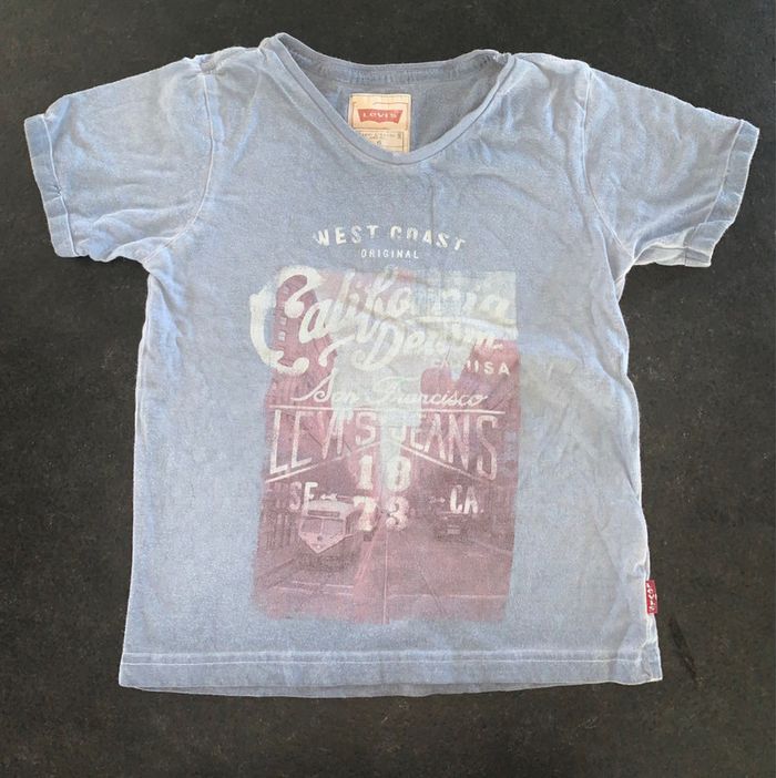 T shirt levis 6 ans bon état