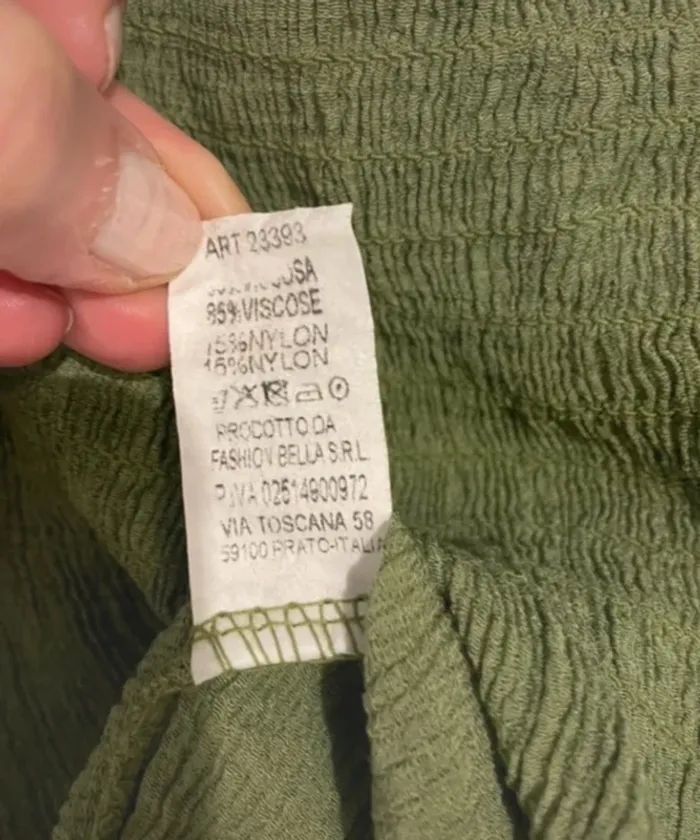Top vert à manches bouffantes – Taille S/M - photo numéro 4