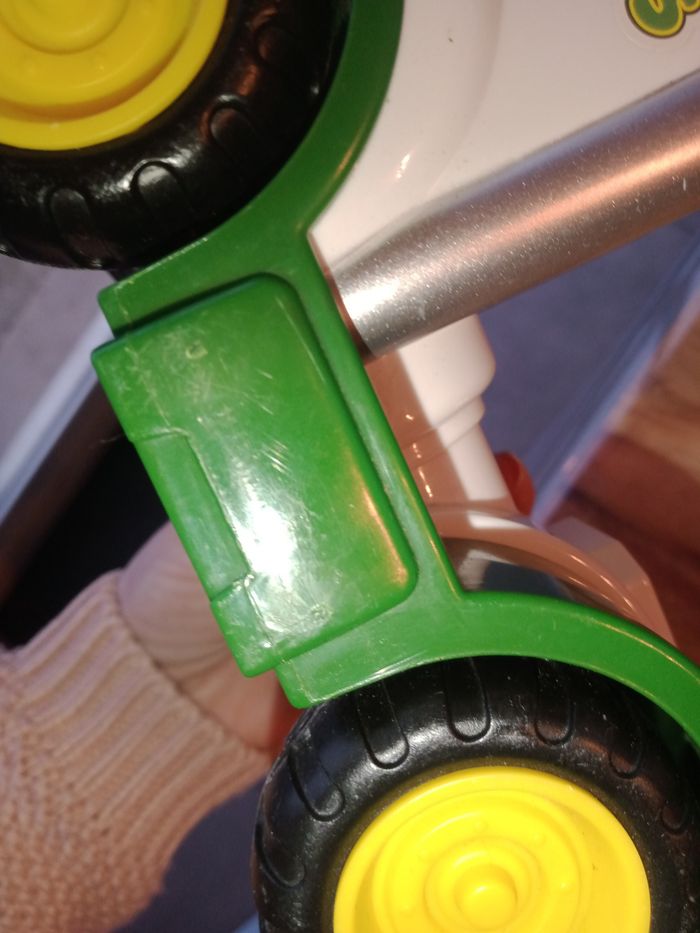 Camion John Deere musical avec sa remorque - photo numéro 10