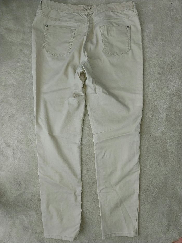 Pantalon - photo numéro 2