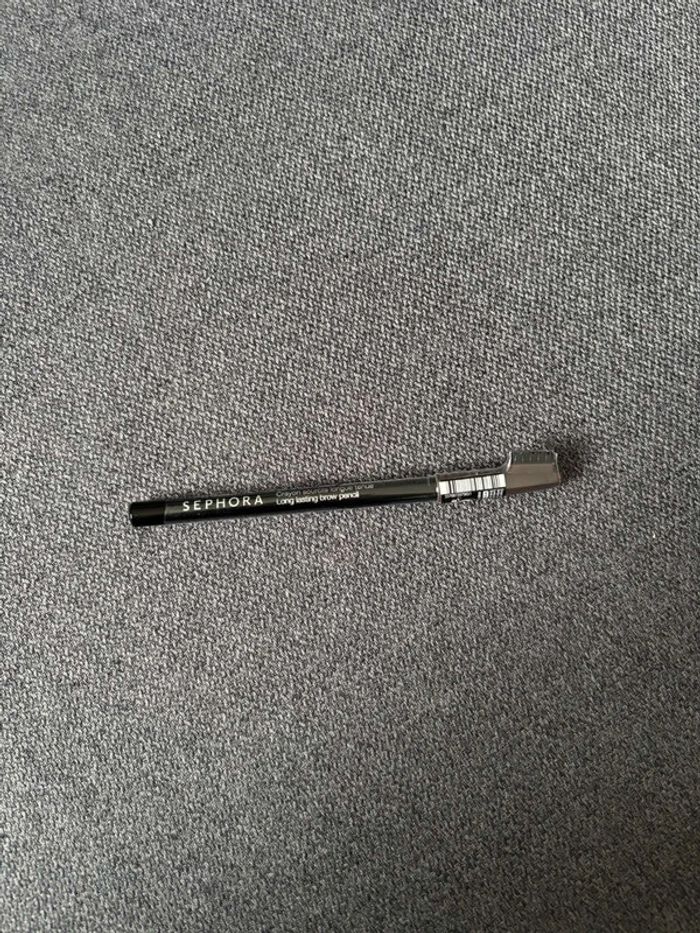 Crayon à sourcils longue tenue sephora. Neuf - photo numéro 1