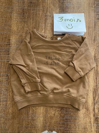 Pull léger taille 3 mois Zeeman