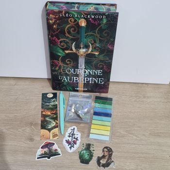 La couronne d'aubépine + Goodies