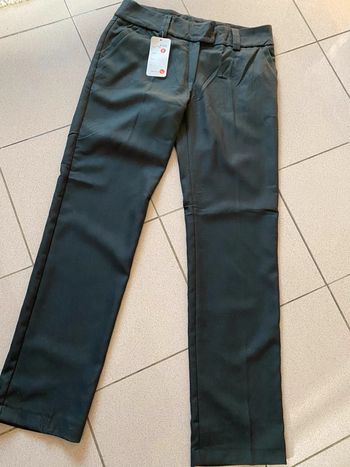 Pantalon noir coupe classique 42 neuf