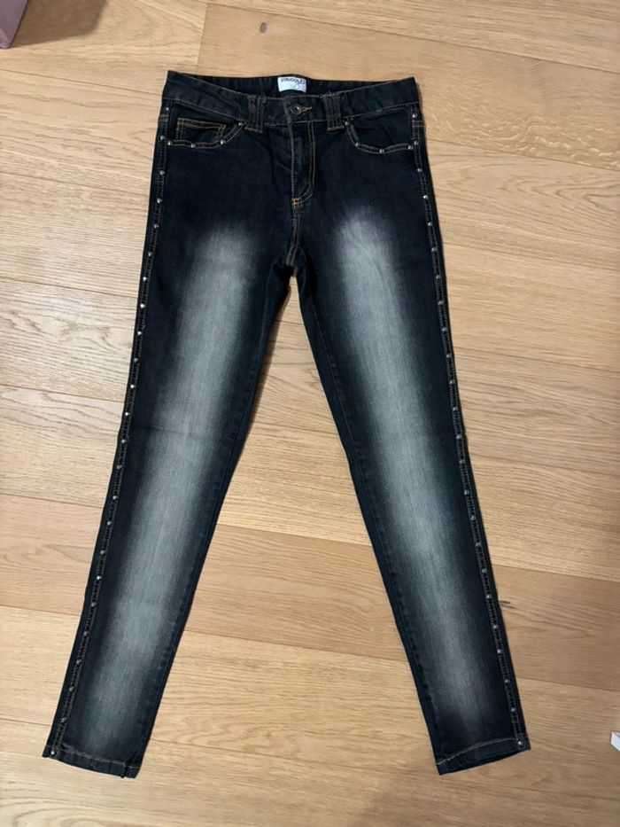 Jean Struggle’s 36
