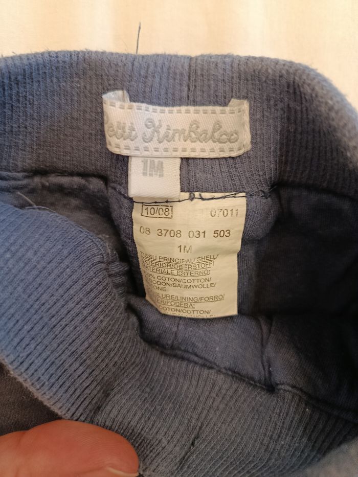 Un pantalon 1 mois - photo numéro 4