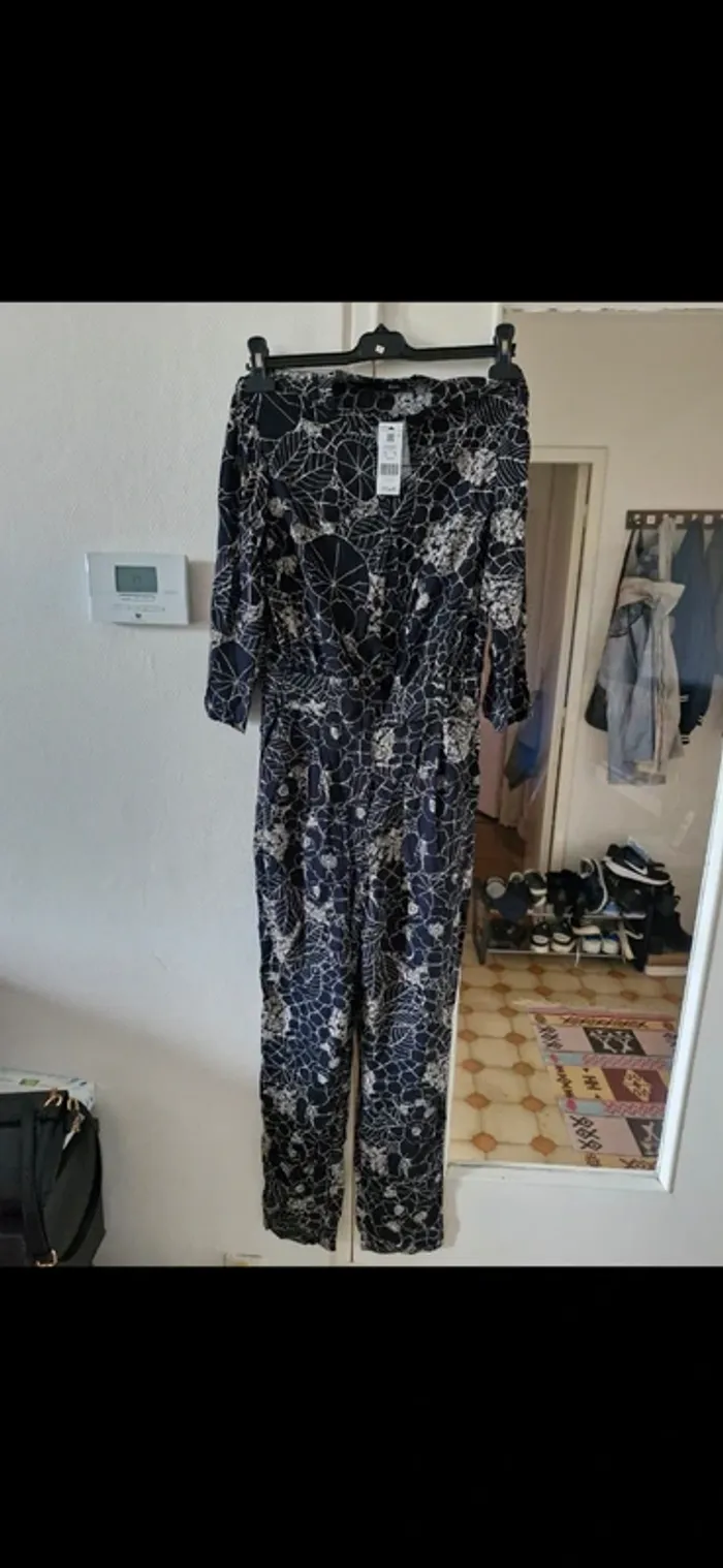 Combinaison Etam 36 neuve valeur 70€ - photo numéro 4
