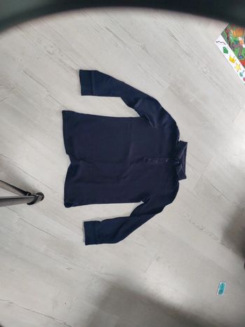 Polo manches longues taille 8 ans