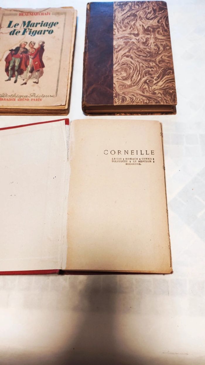 Lot d'anciens livres - photo numéro 3