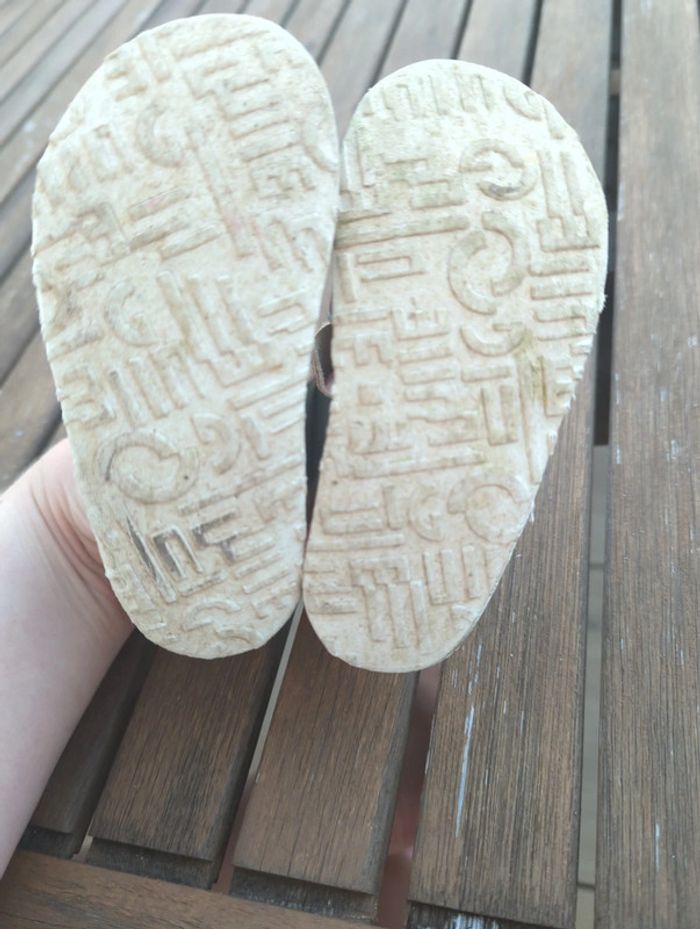 Nu pied - photo numéro 5