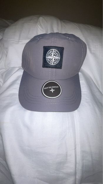Casquette stone island